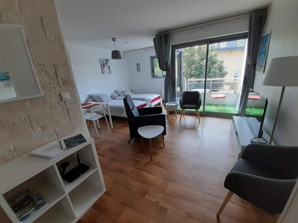 Studio Calme Renove Parking Proche Centre Et Thermes Aix-les-Bains Luaran gambar